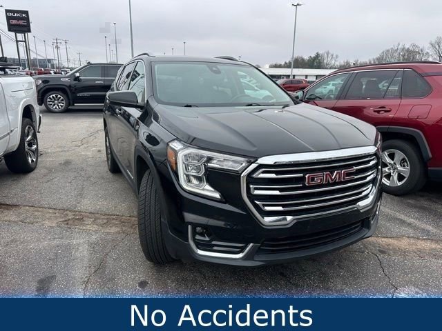 Certified 2022 GMC Terrain SLT image 2