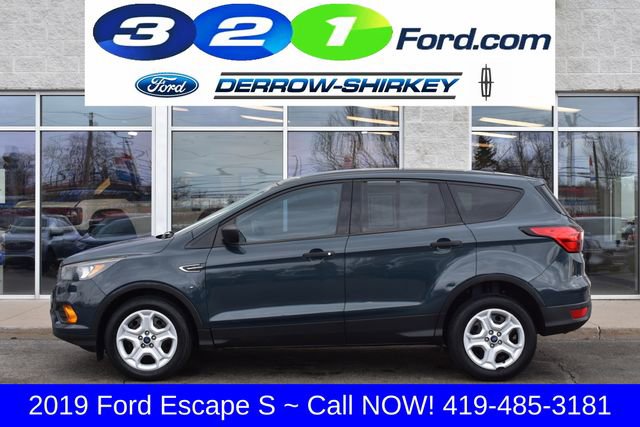 Used 2019 Ford Escape S FWD image 2