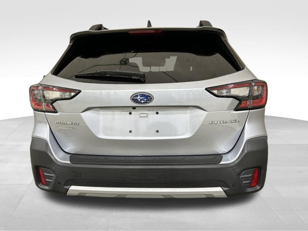 Used 2022 Subaru Outback Limited image 4
