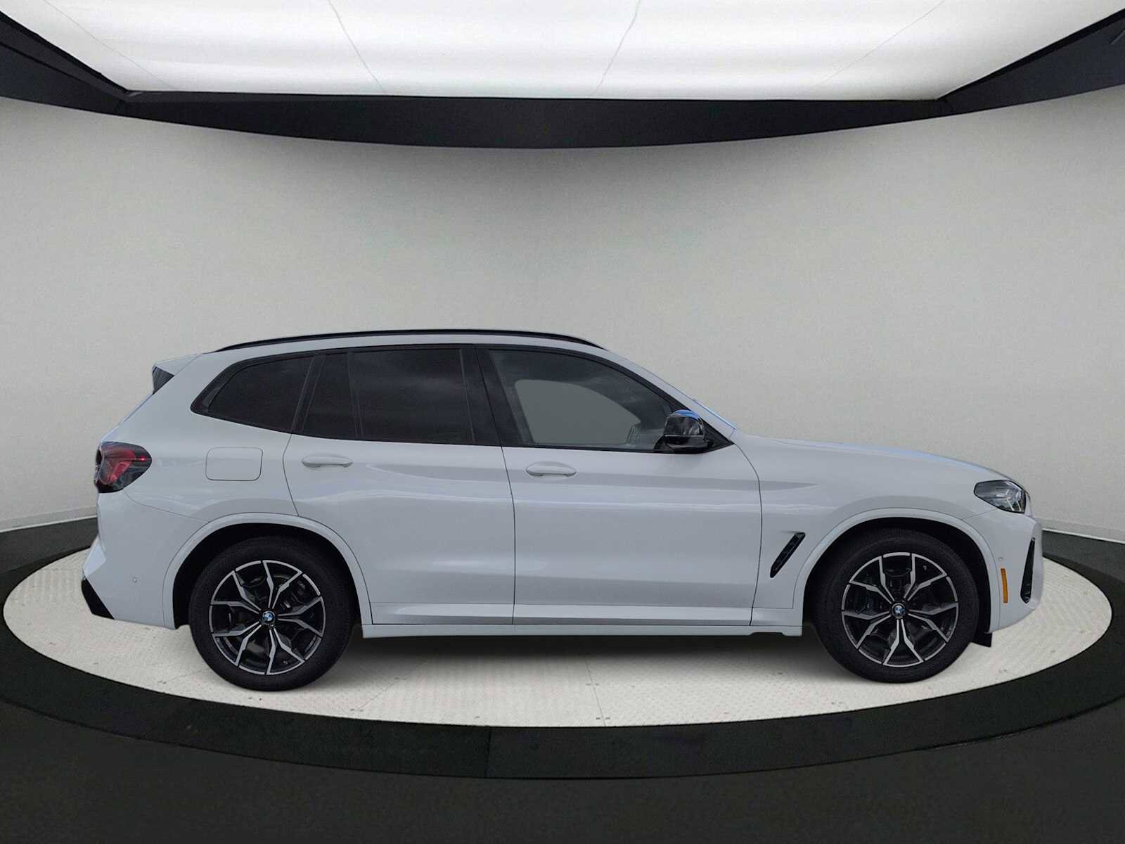 Used 2023 BMW X3 M40i AWD/4WD image 9