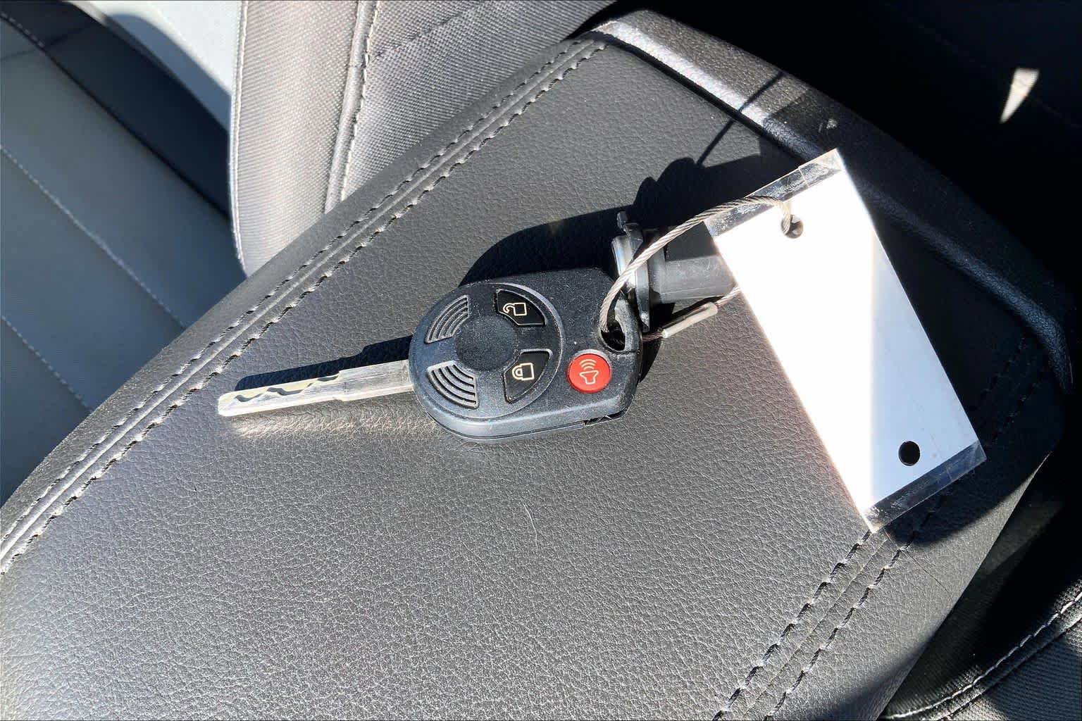 Used 2016 Ford Escape SE w/ Equipment Group 201A image 14