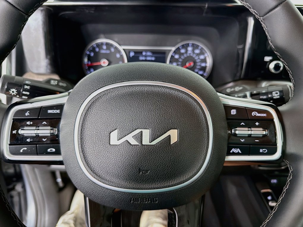 Used 2022 Kia Sorento S AWD/4WD image 16