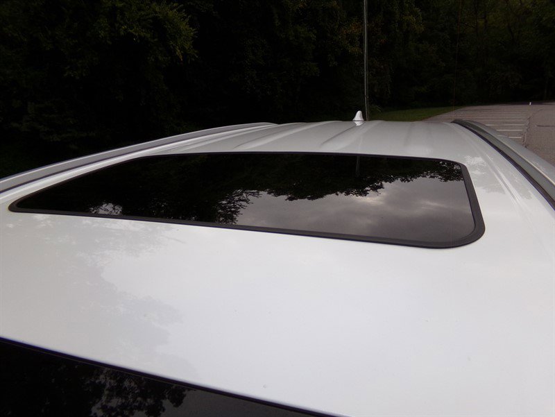 Used 2022 Toyota Highlander XLE image 11