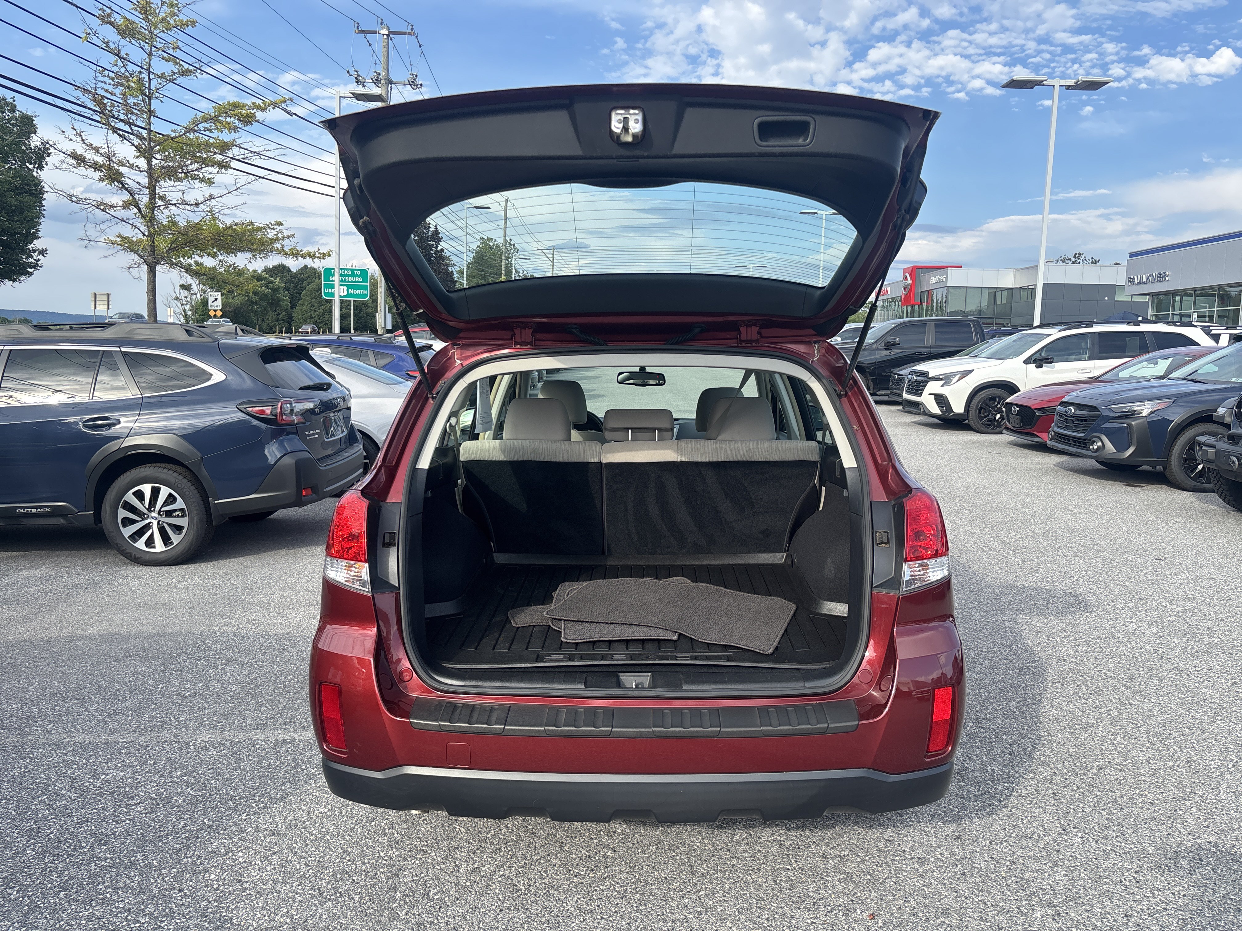 Used 2013 Subaru Outback 2.5i AWD/4WD image 29
