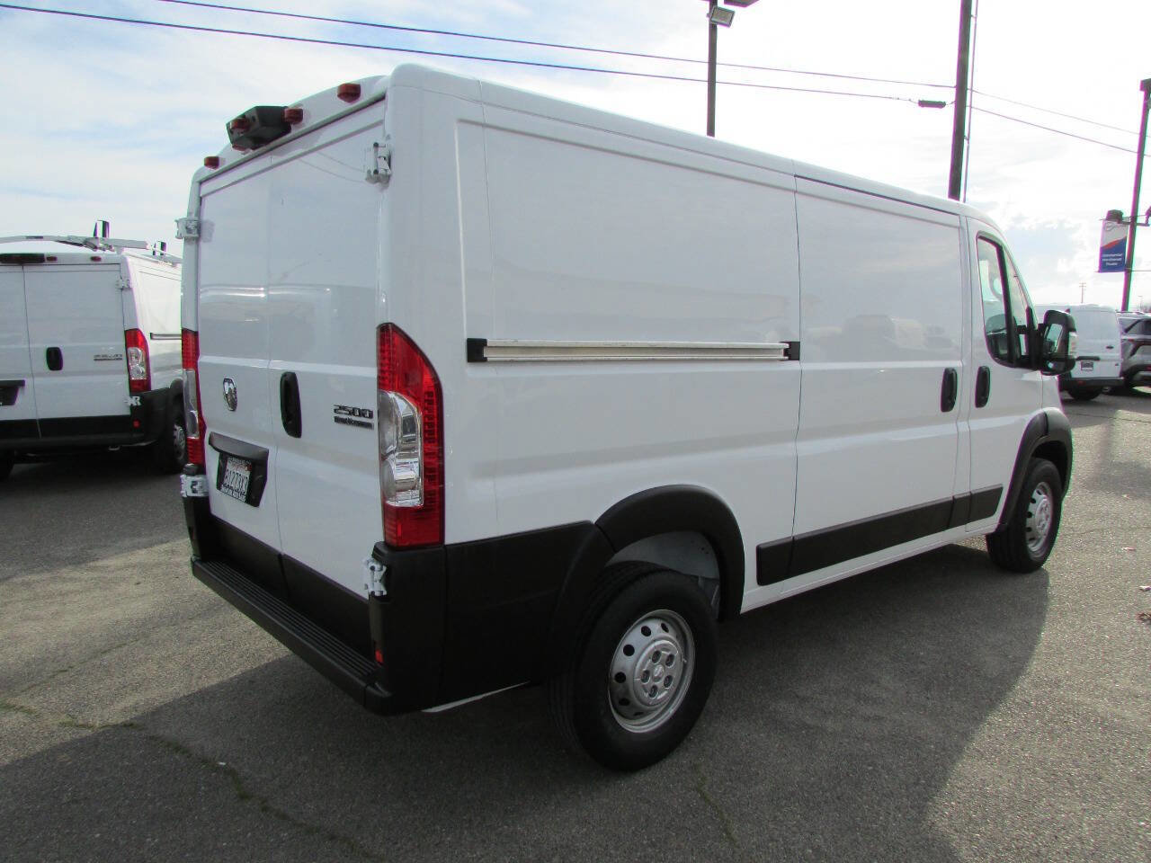 Used 2023 RAM ProMaster 2500 image 6