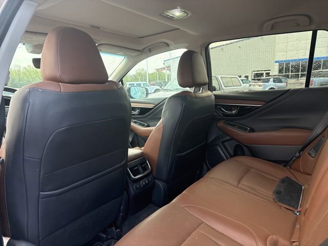 Used 2020 Subaru Outback Touring w/ Popular Package #2 image 9