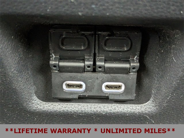 Used 2024 Toyota RAV4 Limited image 22