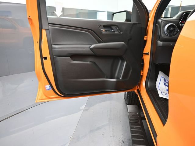 New 2026 Chevrolet Colorado LT image 9