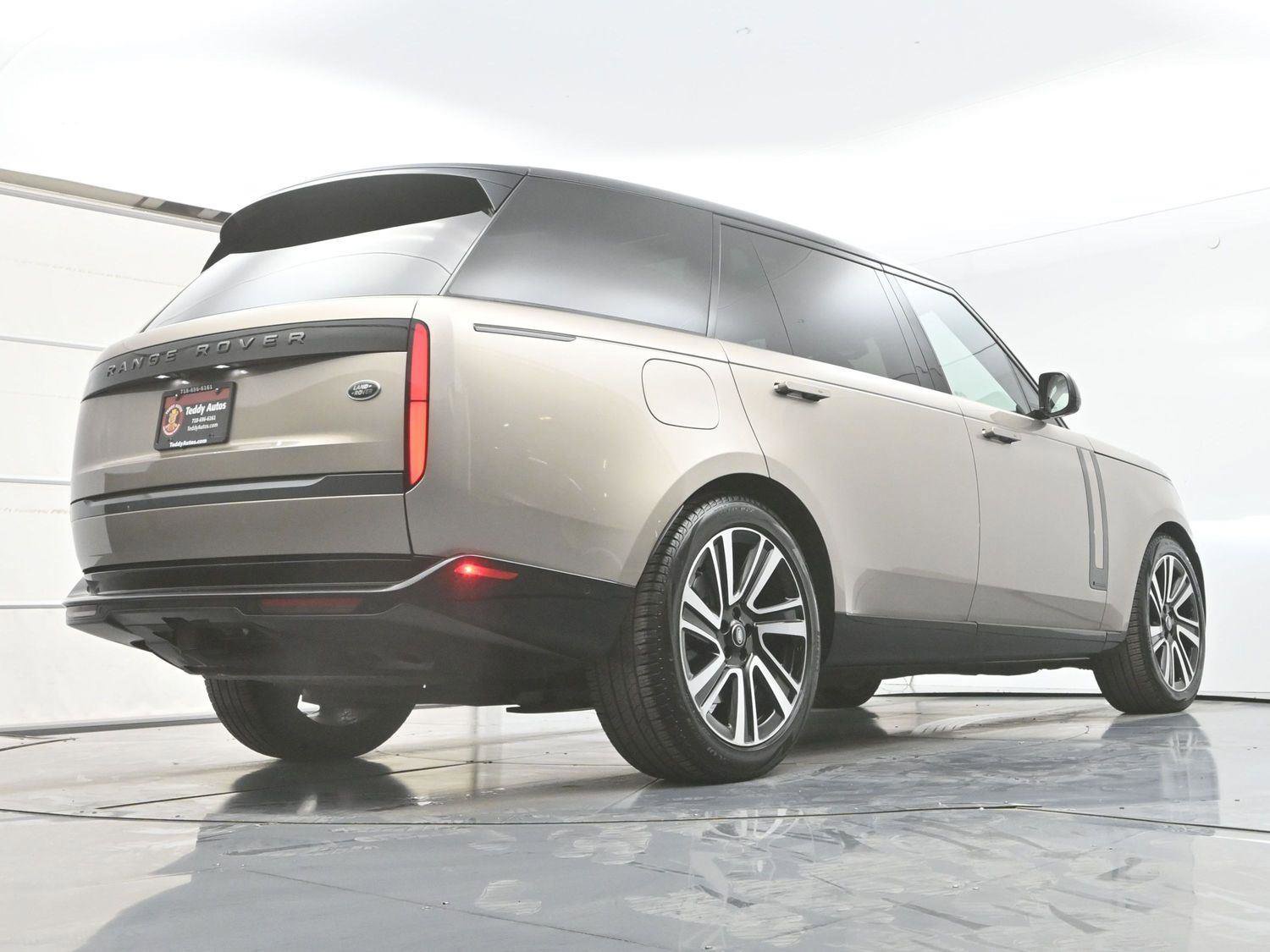 Used 2023 Land Rover Range Rover Long Wheelbase Autobiography AWD/4WD image 48