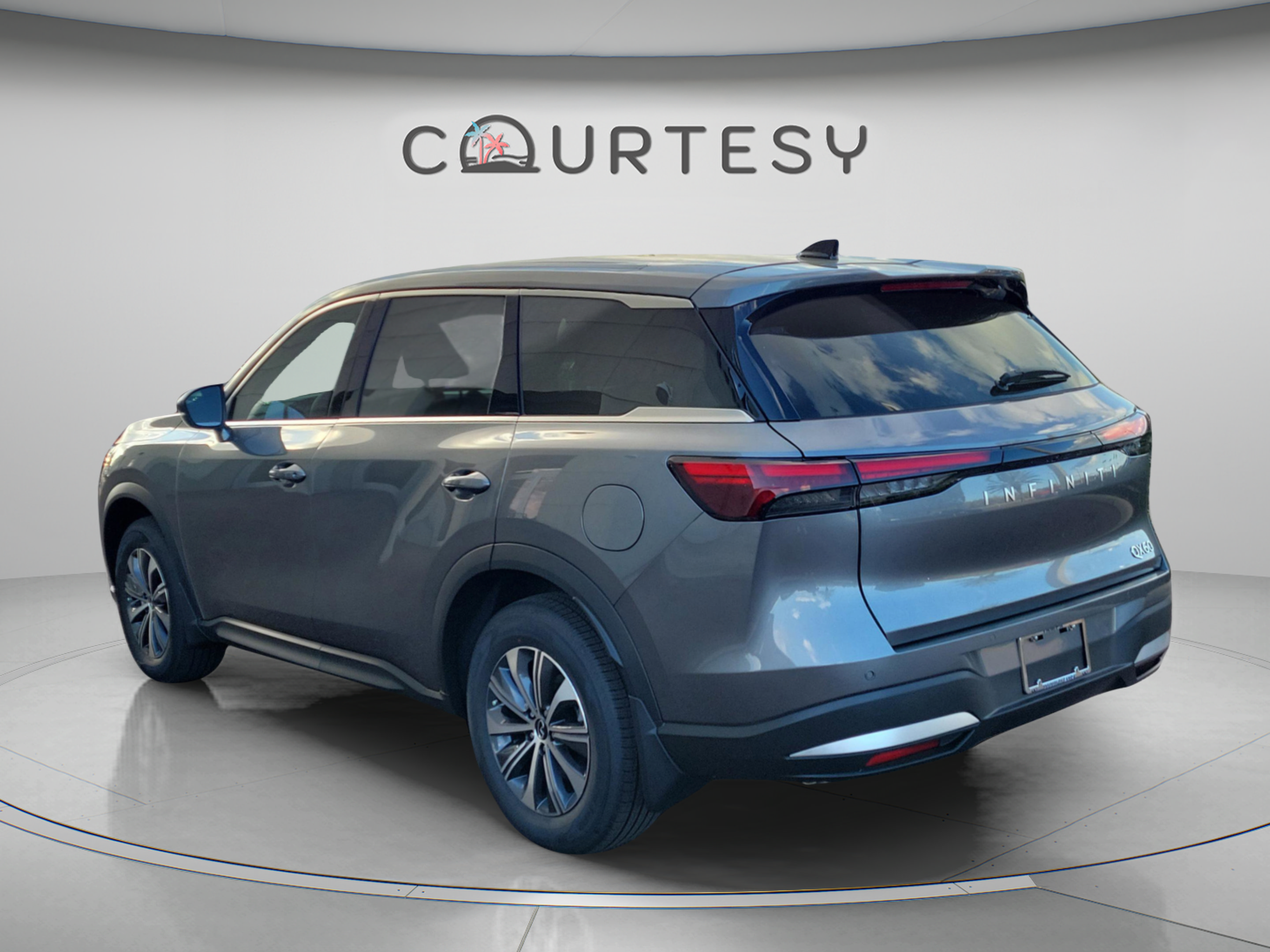 New 2026 INFINITI QX60 Pure w/ Family Package FWD image 3