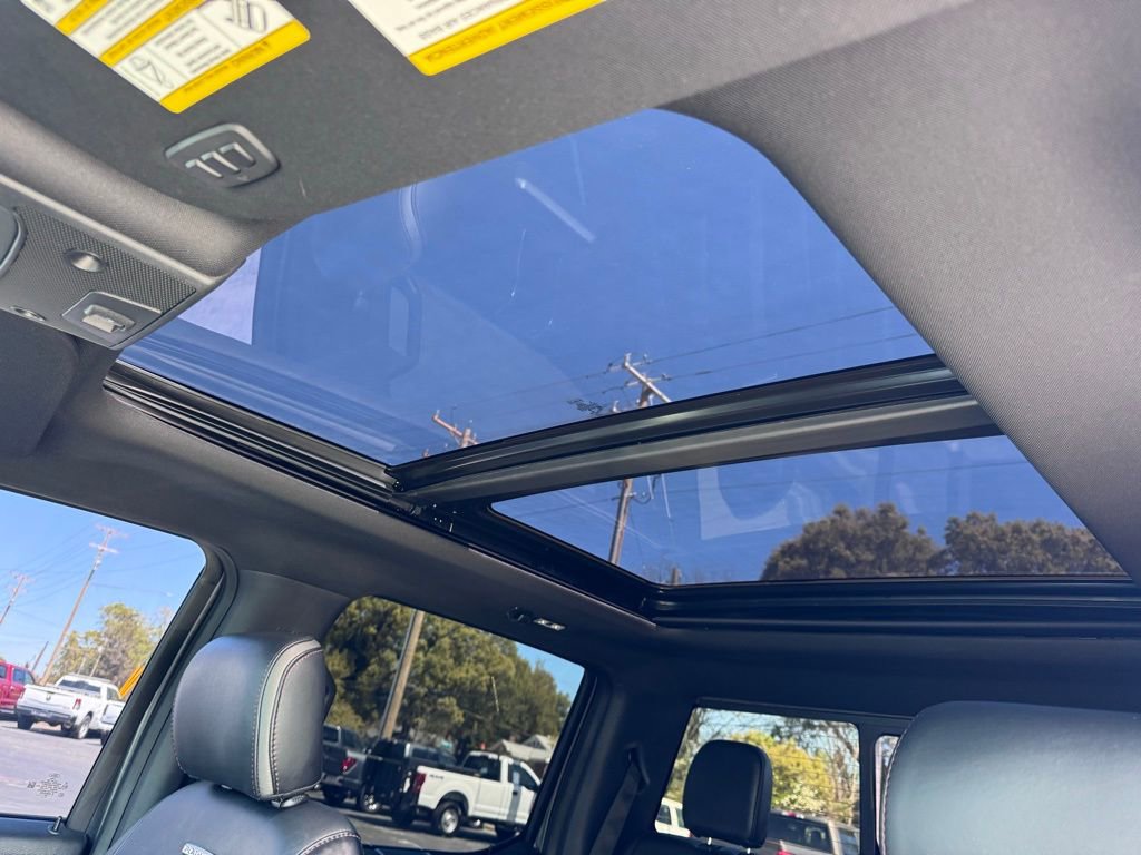 Used 2020 Ford F150 Platinum w/ Equipment Group 701A Luxury AWD/4WD image 13