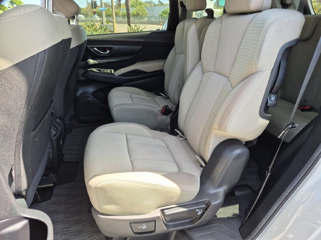 Used 2025 Subaru Ascent Premium AWD/4WD image 28