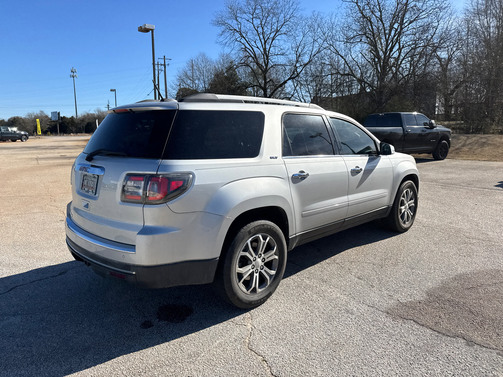Used 2016 GMC Acadia SLT w/ Open Road Package image 4