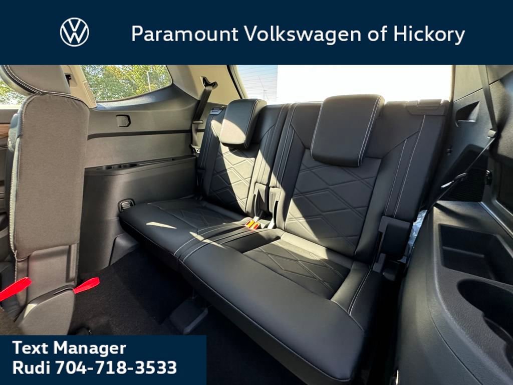 New 2026 Volkswagen Atlas SE image 16