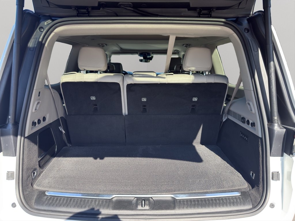 Used 2022 Jeep Grand Wagoneer Series I AWD/4WD image 8