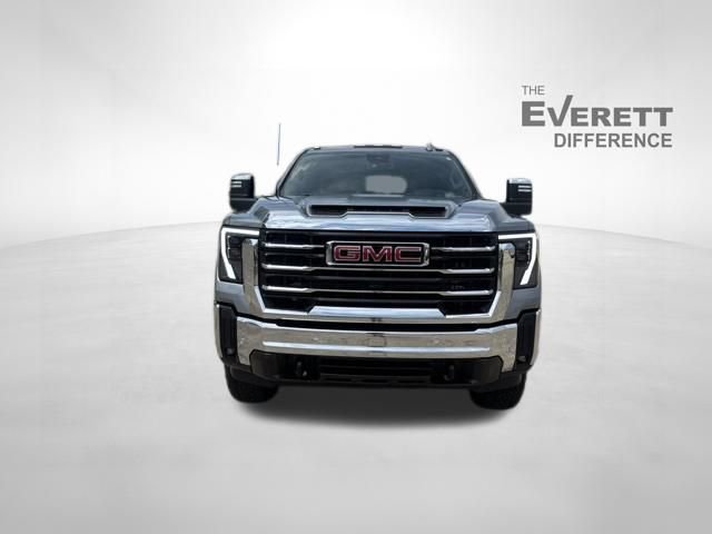 Used 2024 GMC Sierra 3500 SLT w/ SLT Premium Package image 2