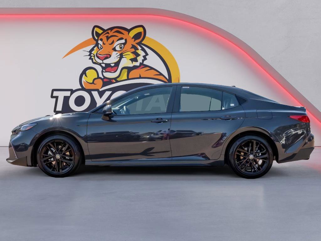 New 2026 Toyota Camry SE image 8