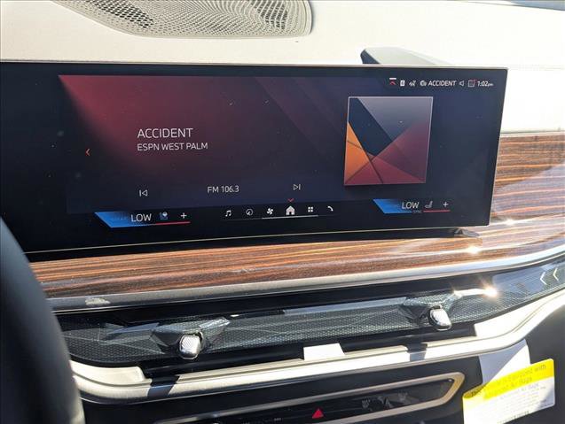 New 2026 BMW X5 sDrive40i image 11