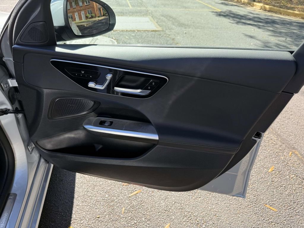 Used 2022 Mercedes-Benz C 300 4MATIC Sedan image 18
