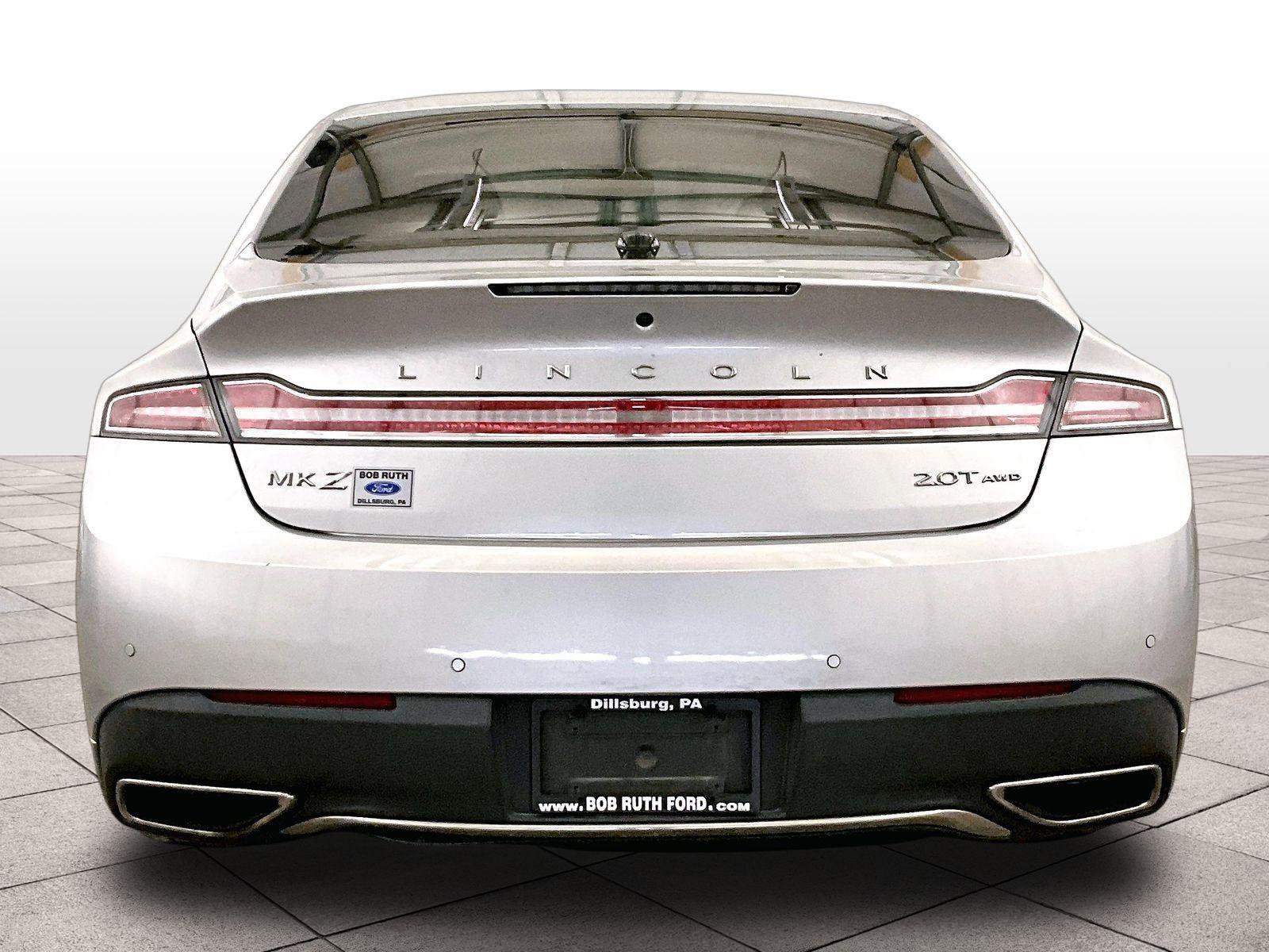 Used 2017 Lincoln MKZ Premiere image 5