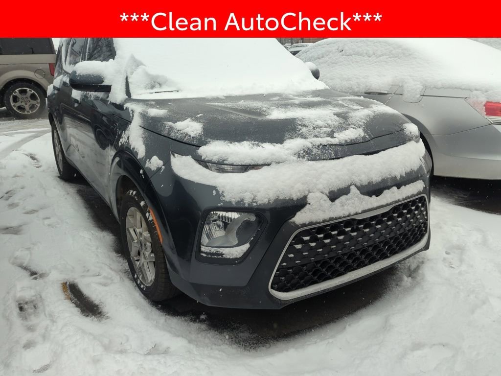 Used 2022 Kia Soul LX w/ Technology Package image 3