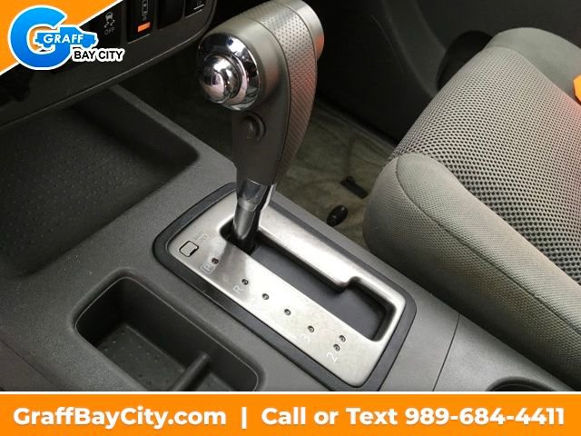 Used 2015 Nissan Frontier SL image 21