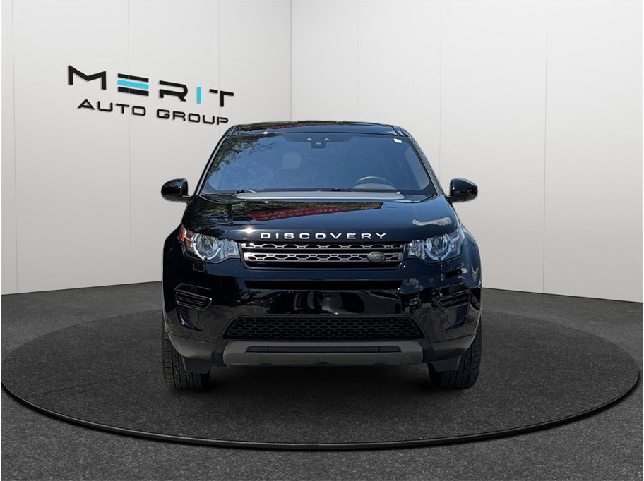 Used 2019 Land Rover Discovery Sport SE AWD/4WD image 3