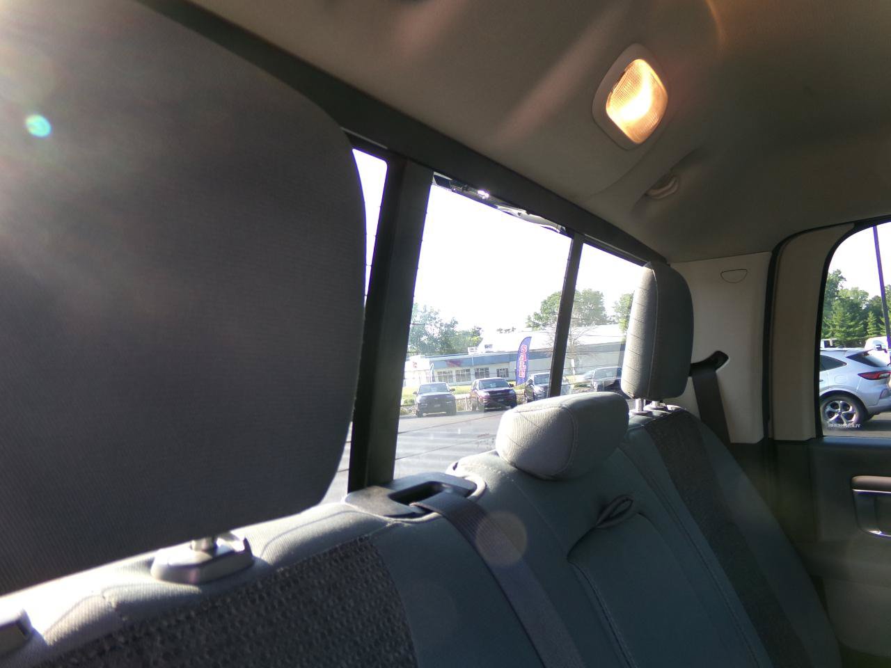 Used 2017 RAM 1500 Classic SLT w/ SLT Plus D←cor Group AWD/4WD image 39