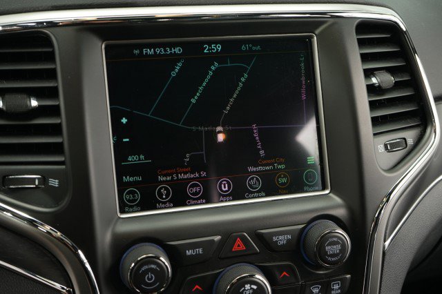Used 2018 Jeep Grand Cherokee Limited AWD/4WD image 32