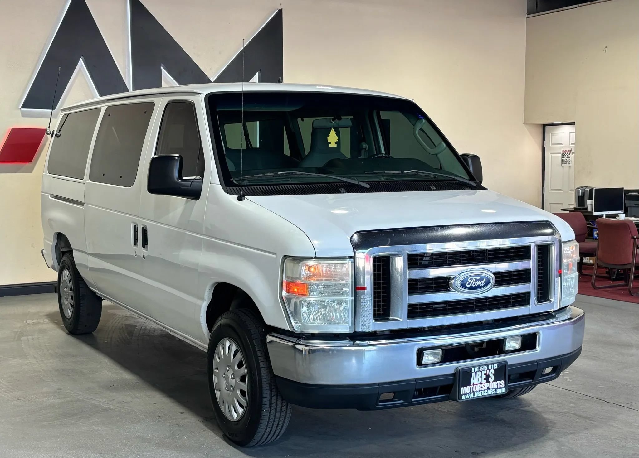 Used 2014 Ford E-350 and Econoline 350 XL
