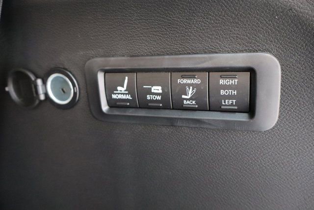 New 2026 Chrysler Pacifica Pinnacle AWD/4WD image 41
