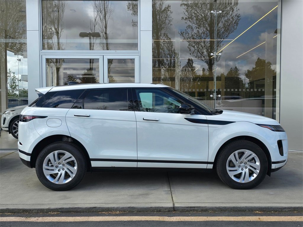 Used 2024 Land Rover Range Rover Evoque S image 7