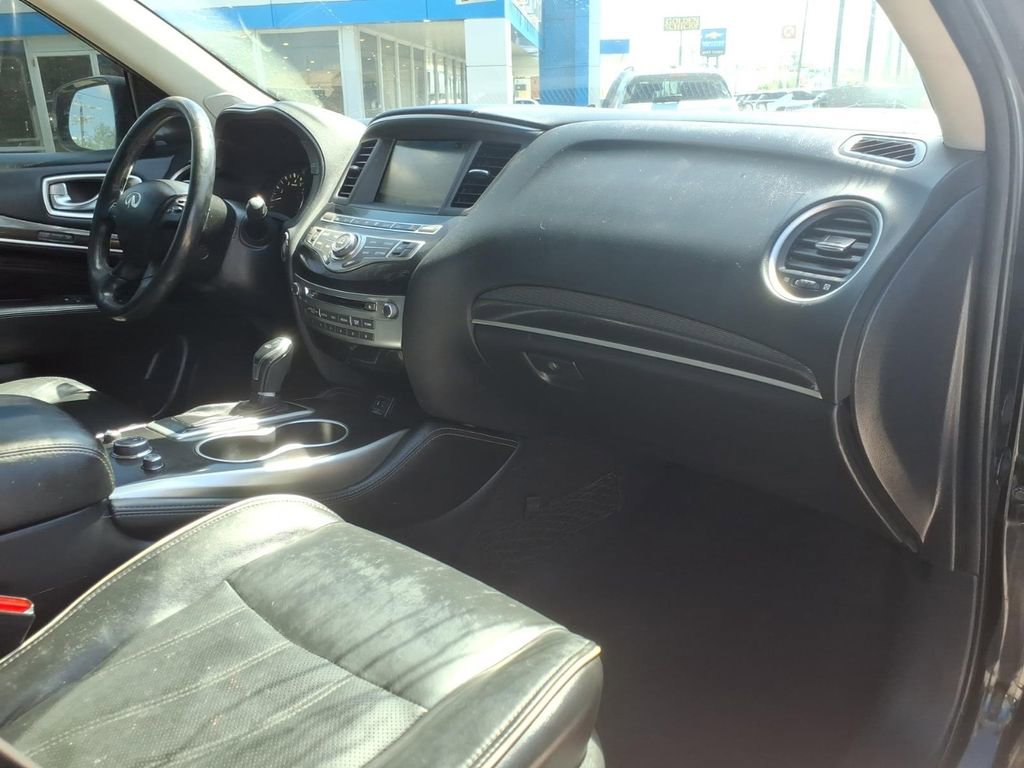 Used 2019 INFINITI QX60 Luxe w/ Essential Package image 11