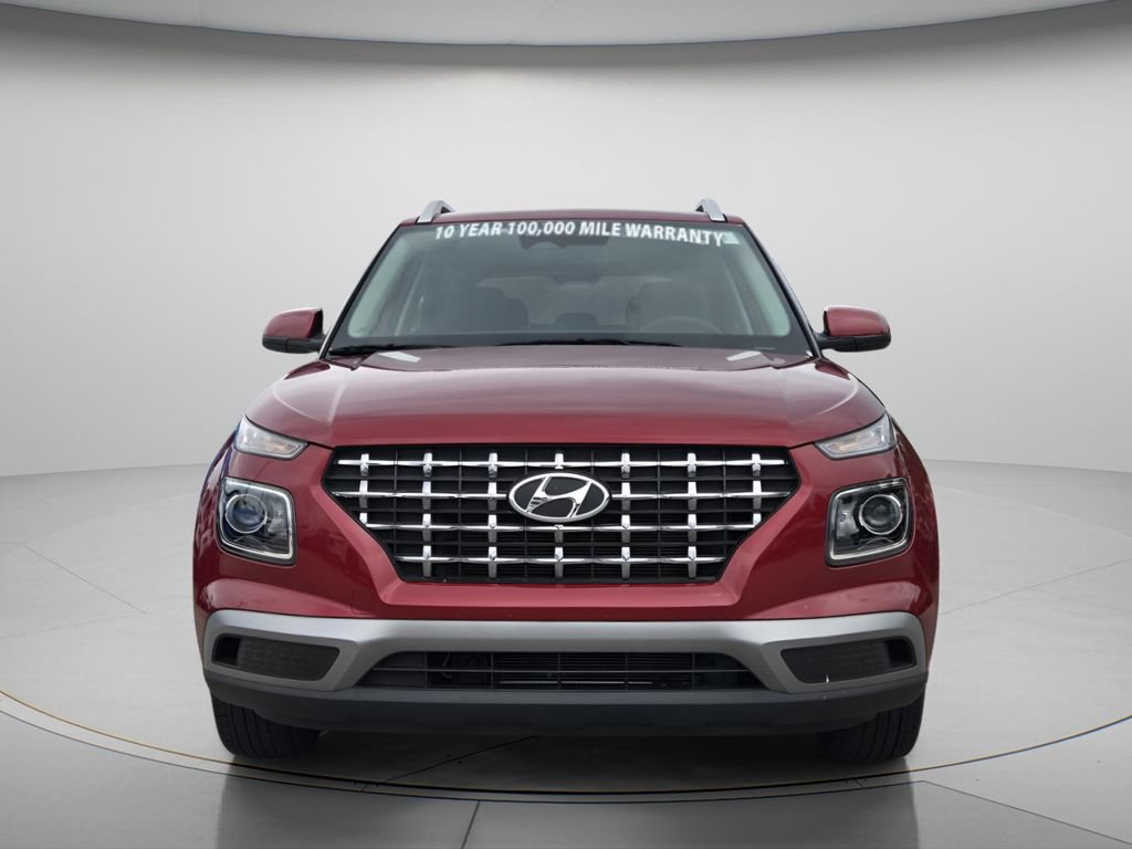 Certified 2023 Hyundai Venue SEL FWD image 5