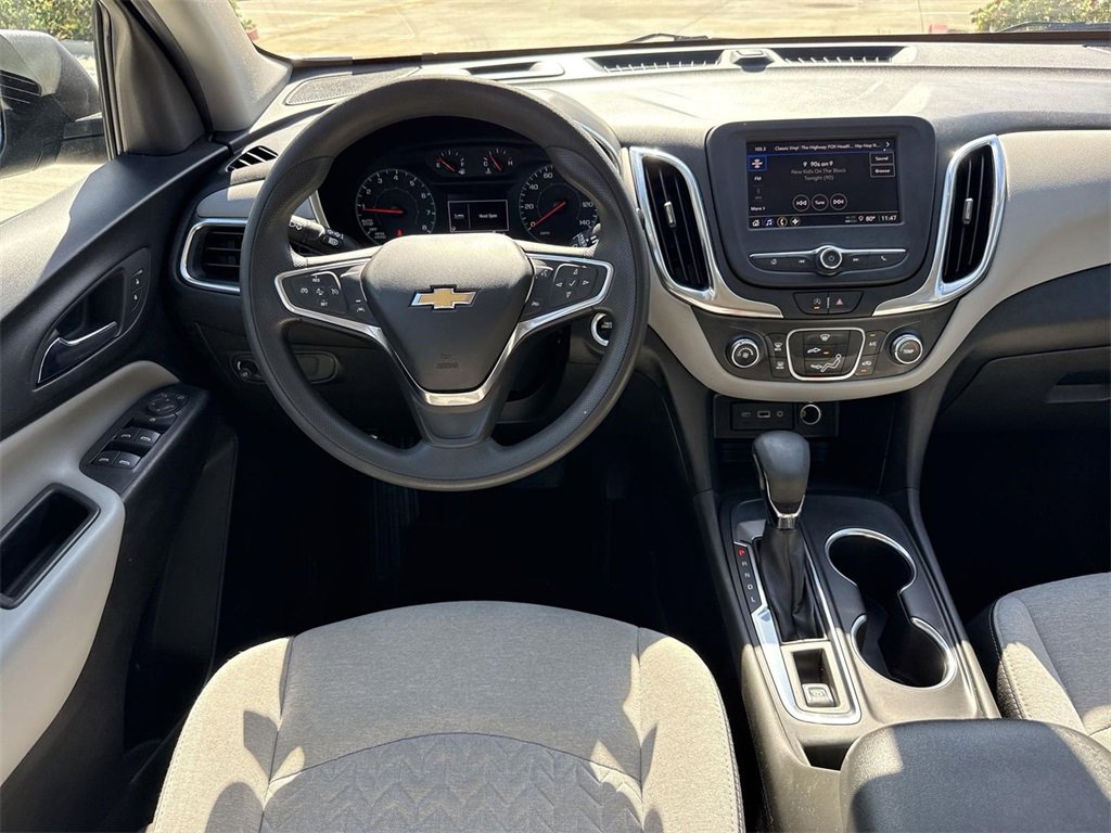 Used 2022 Chevrolet Equinox LS image 18