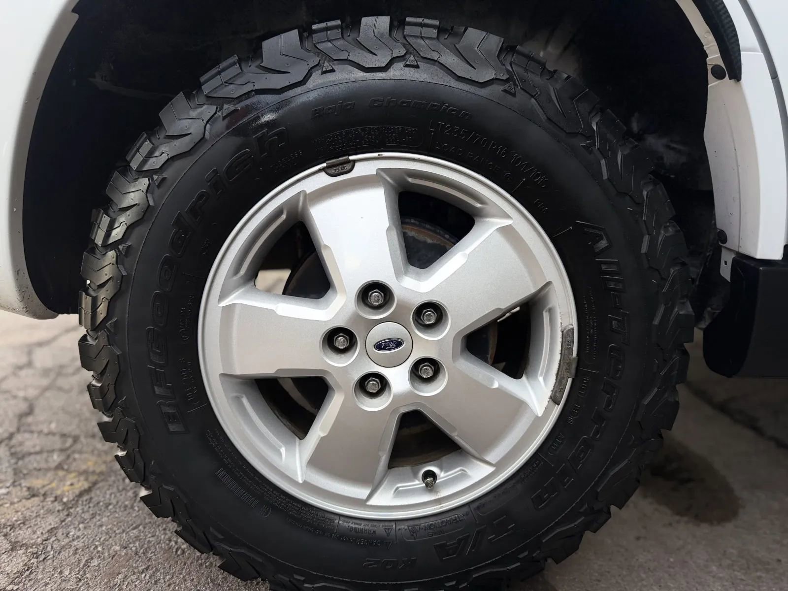 Used 2008 Ford Escape XLT image 34