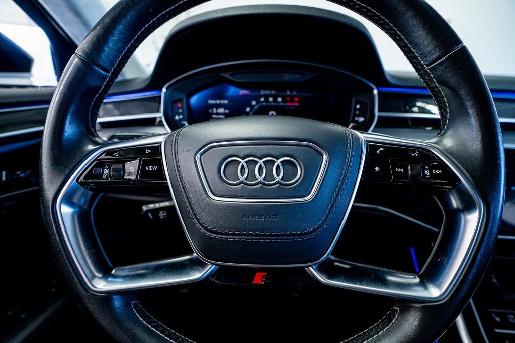 Used 2020 Audi S8 L w/ S8 Executive Package image 40