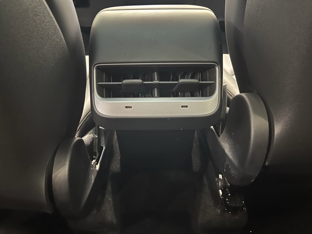 Used 2023 Tesla Model Y Long Range image 16