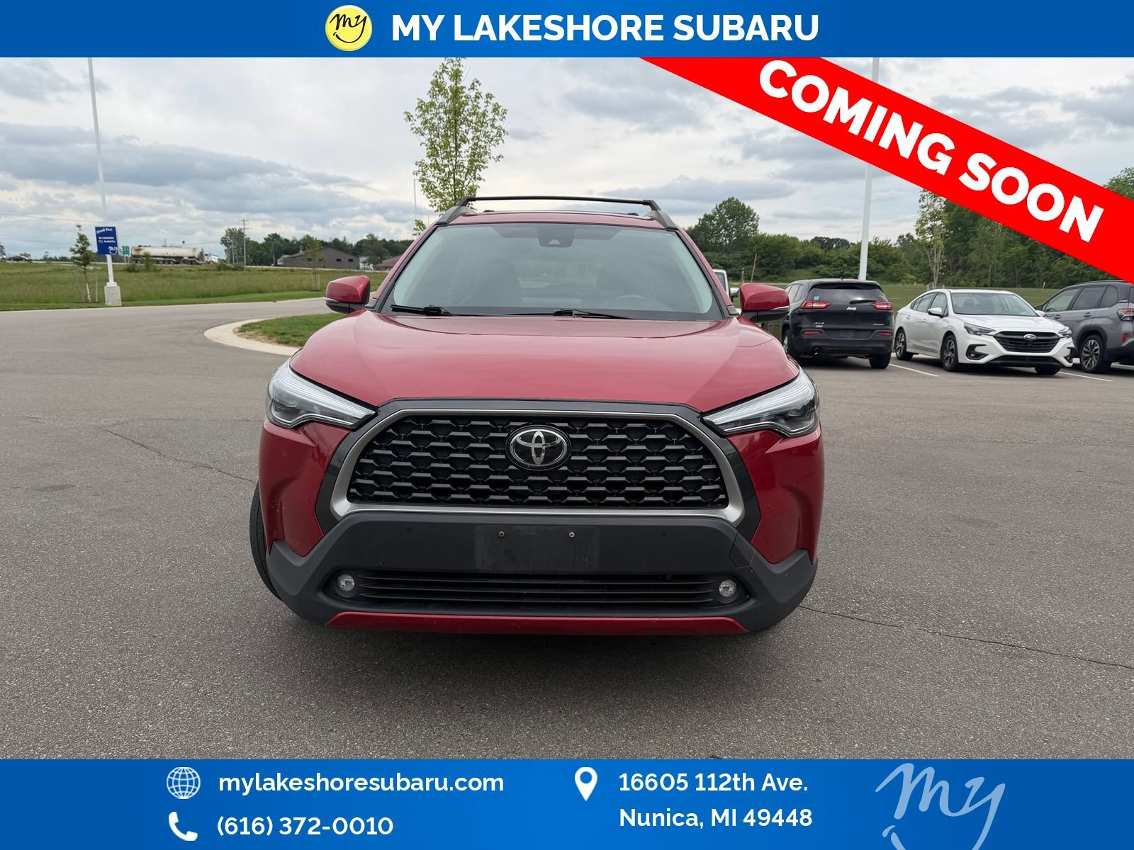 Used 2022 Toyota Corolla Cross XLE AWD/4WD image 2