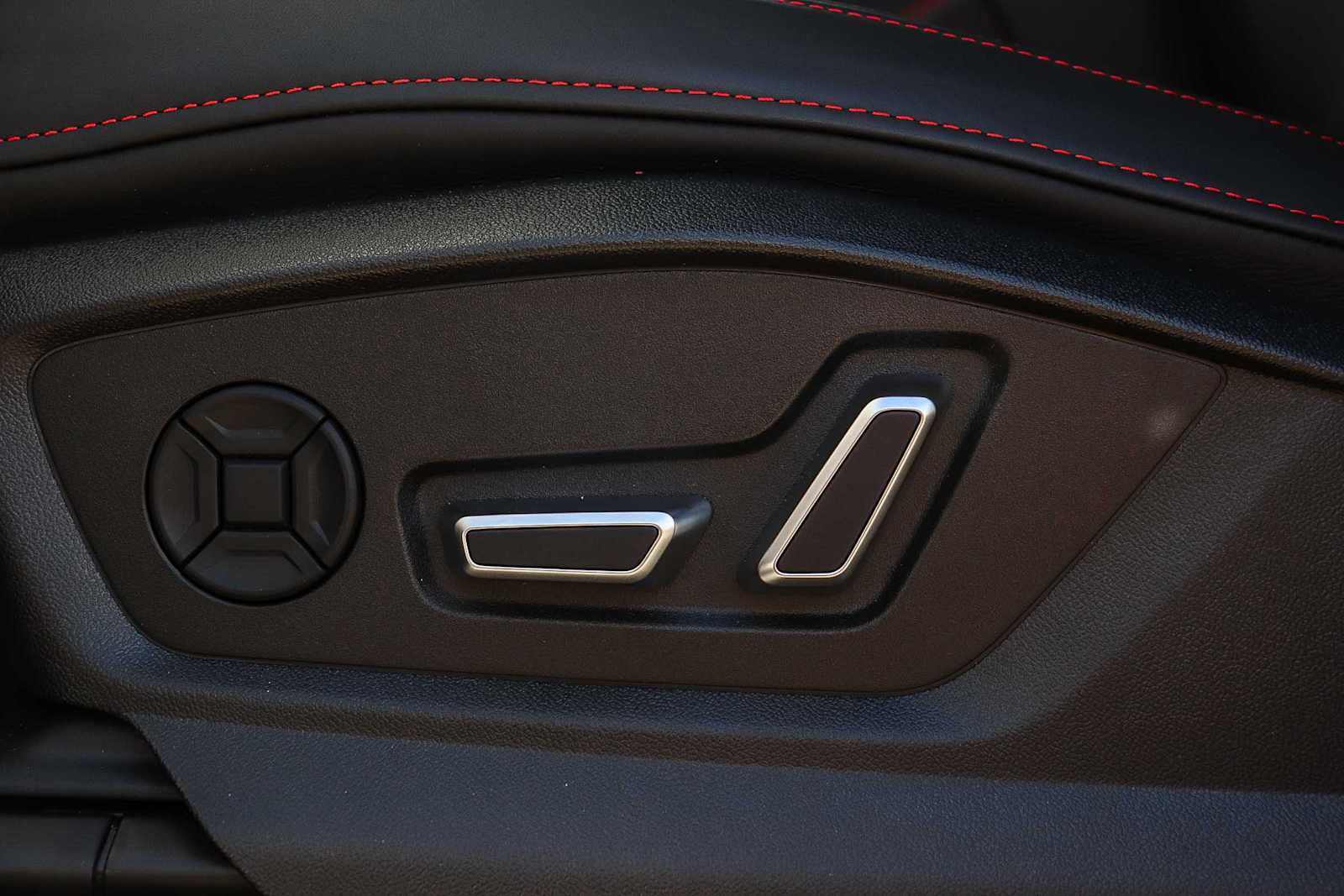 New 2026 Audi RS Q8 performance image 27