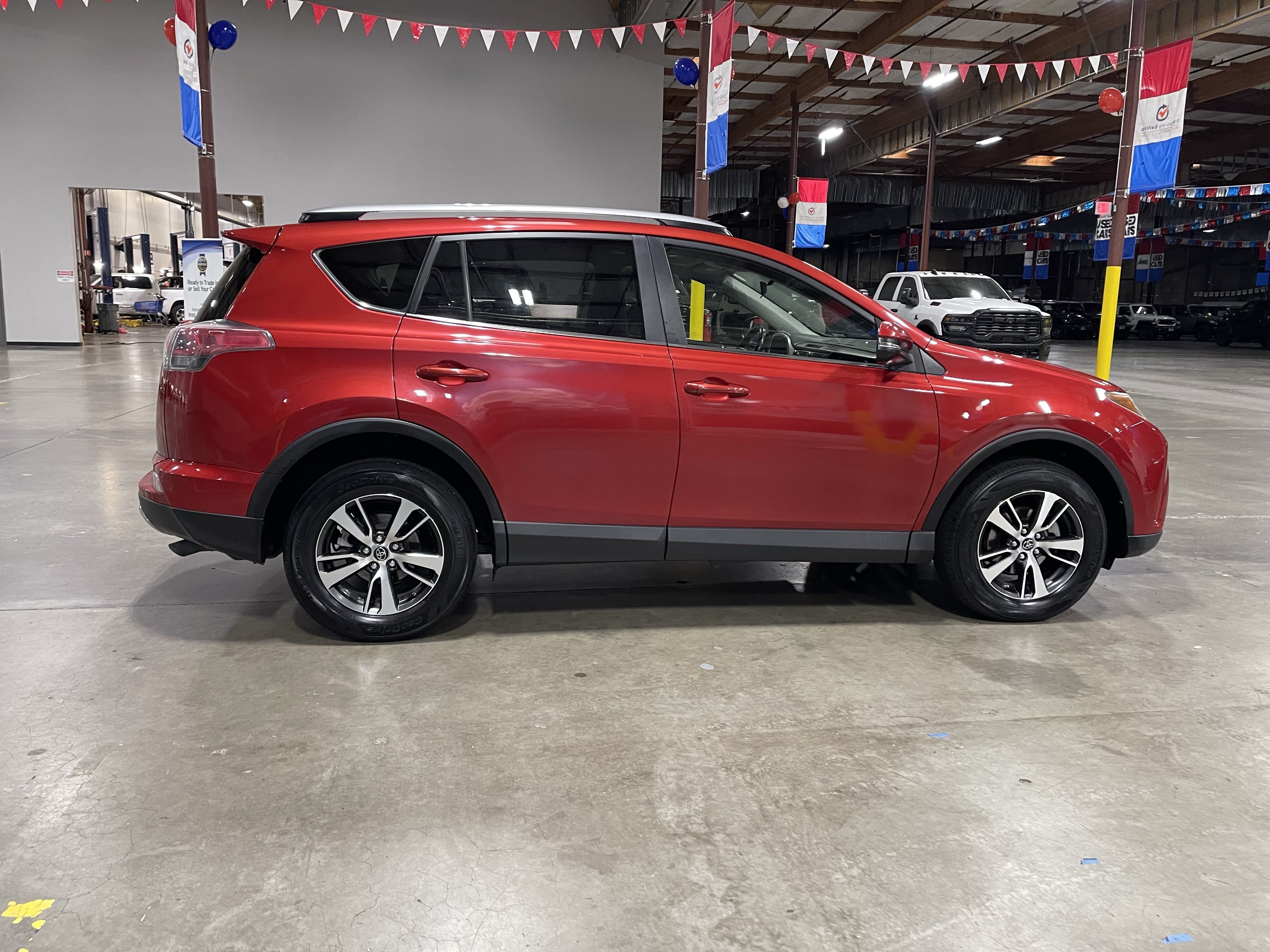 Used 2017 Toyota RAV4 XLE w/ Plus Special Value Package AWD/4WD image 6