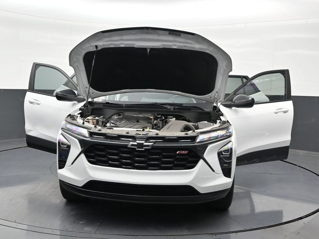 Used 2024 Chevrolet Trax RS FWD image 38