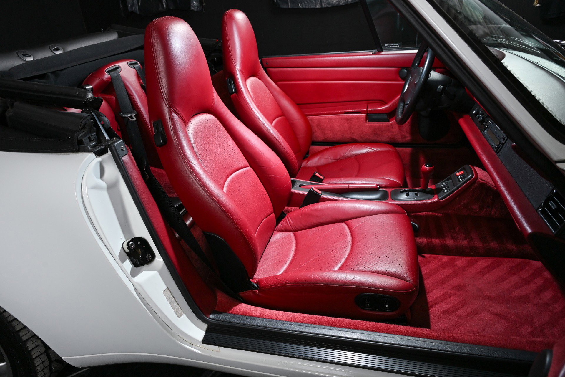 Used 1996 Porsche 911 Carrera image 22