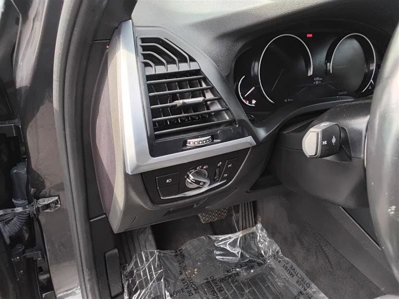 Used 2019 BMW X3 sDrive30i RWD image 21