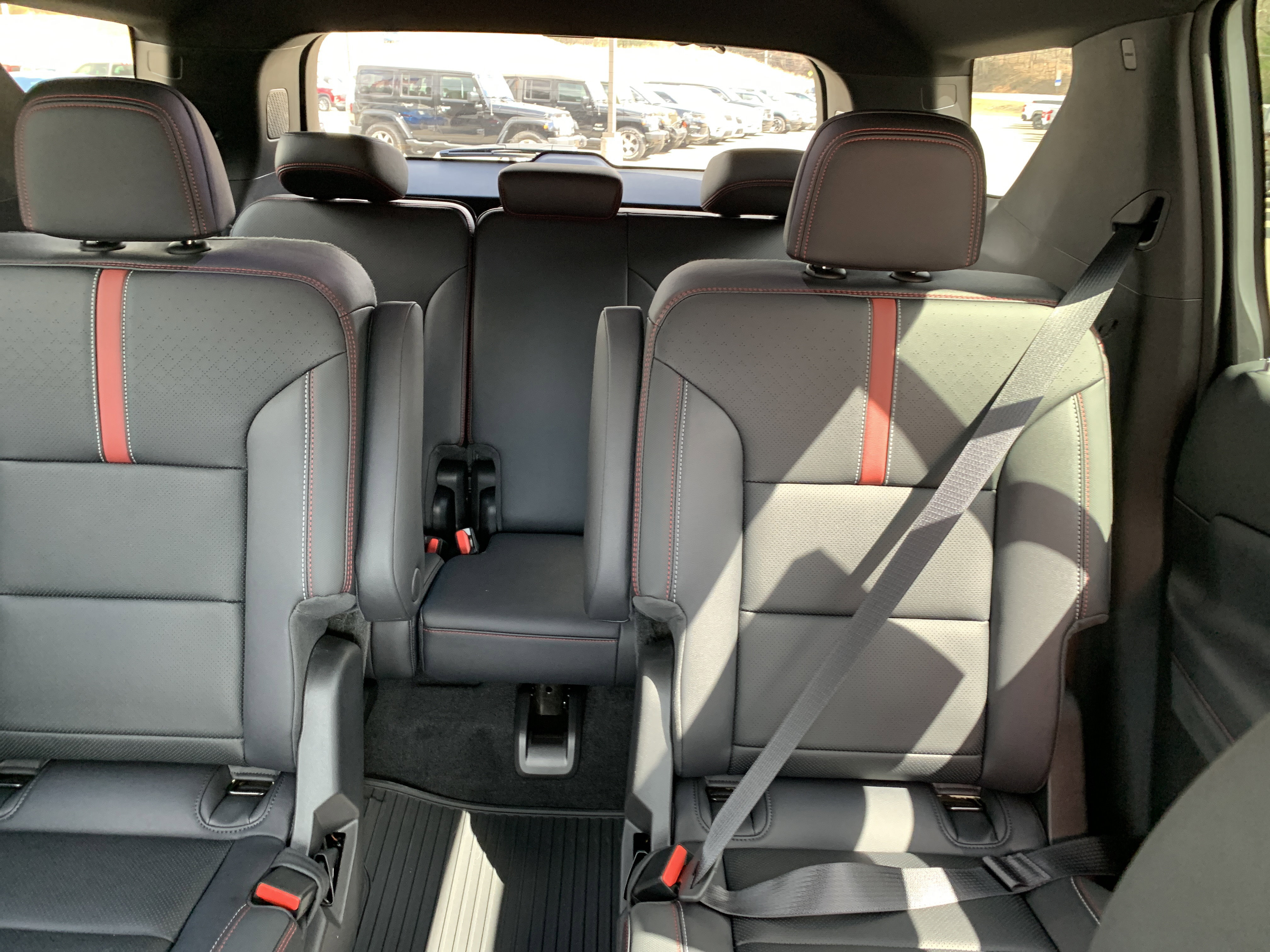 New 2026 Chevrolet Traverse RS w/ LPO, Floor Liner Package image 19