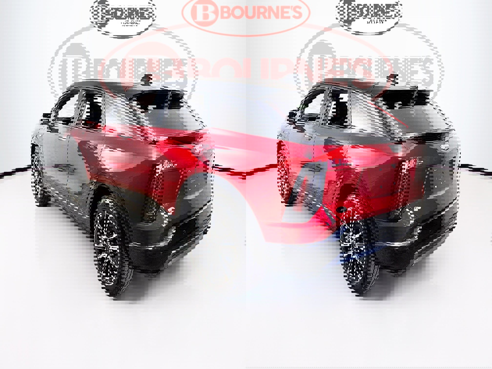 Used 2025 Cadillac Optiq Sport 2 image 10