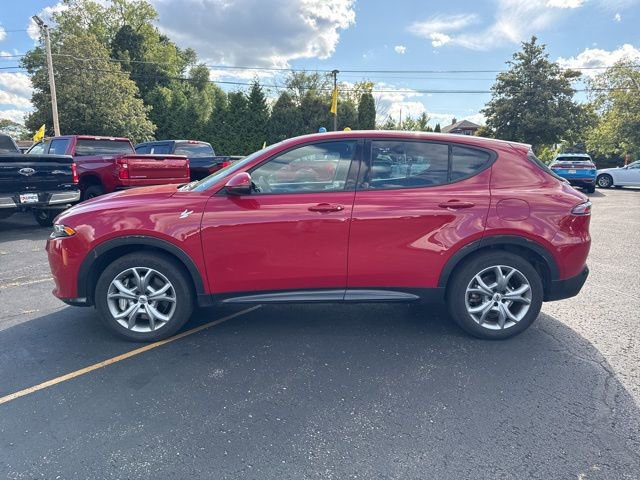 Used 2024 Dodge Hornet R/T image 9