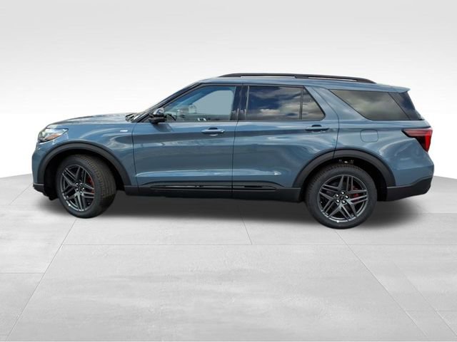 New 2026 Ford Explorer ST-Line w/ ST-Line Street Pack AWD/4WD image 5