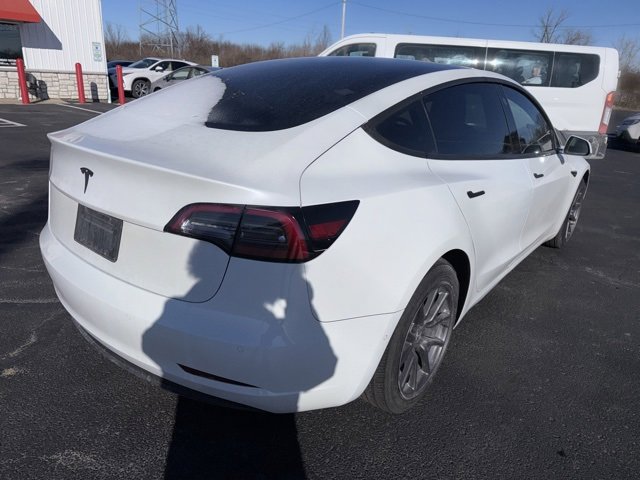 Used 2019 Tesla Model 3 Standard Range image 7