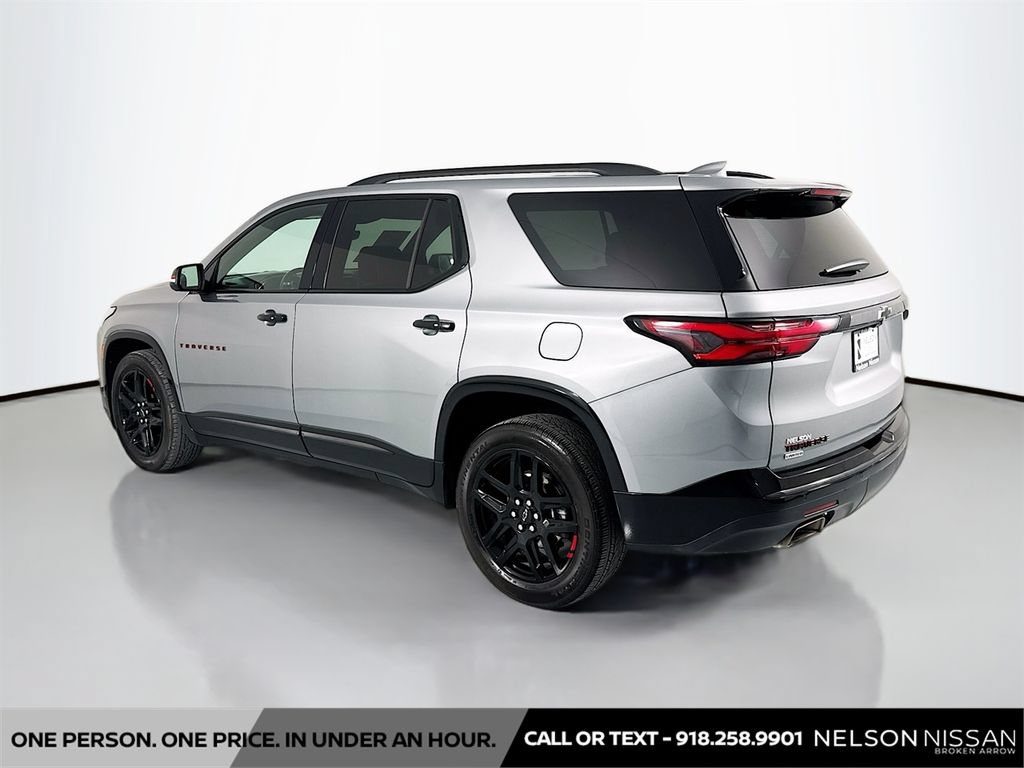 Used 2024 Chevrolet Traverse Premier w/ Redline Edition AWD/4WD image 7